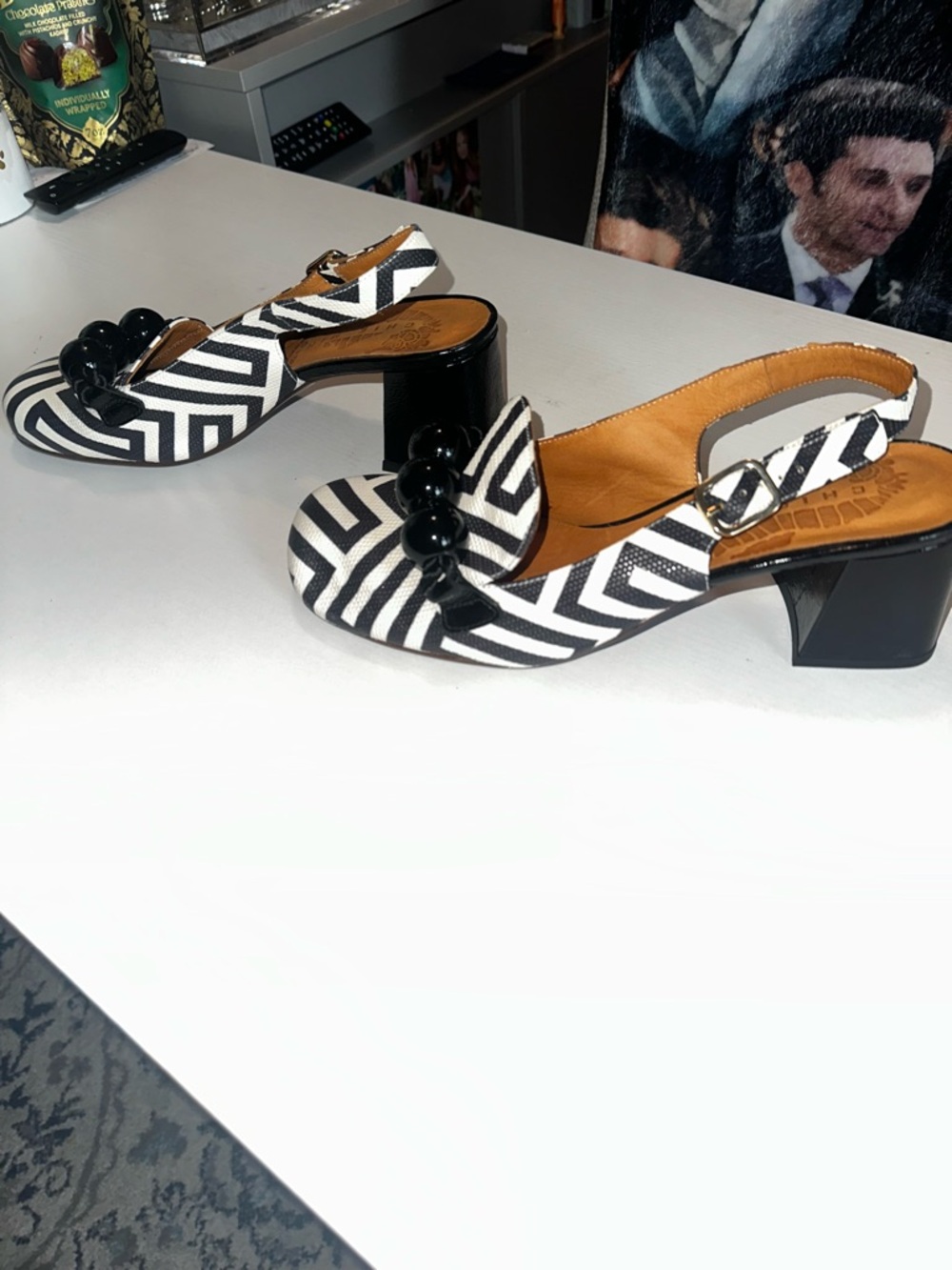 Chie Mihara Black and White Geometric Slingback Mules - Picture 2 of 15